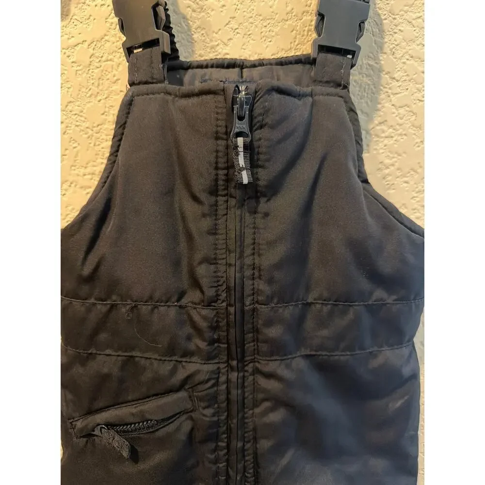 ⭐️ Kids Oshkosh Black Snowsuit Size 3T Snow Winter Warm Sledding